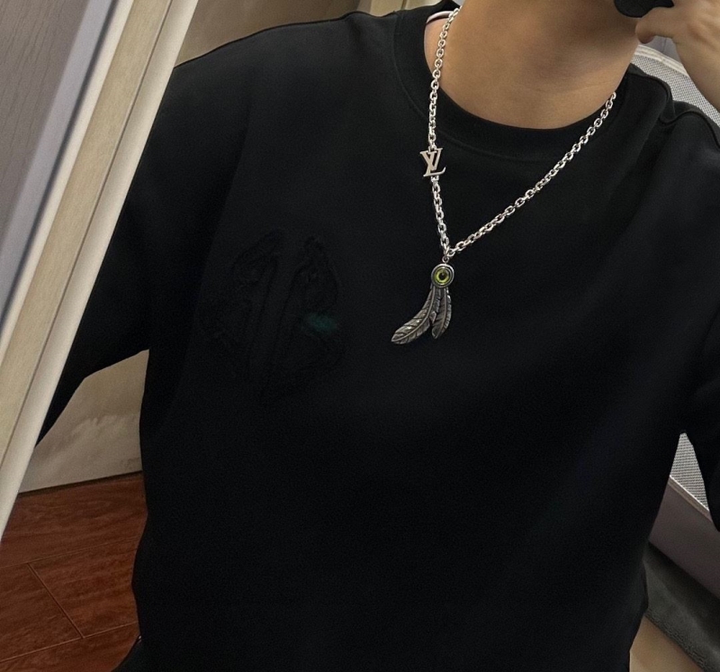 LV Necklaces